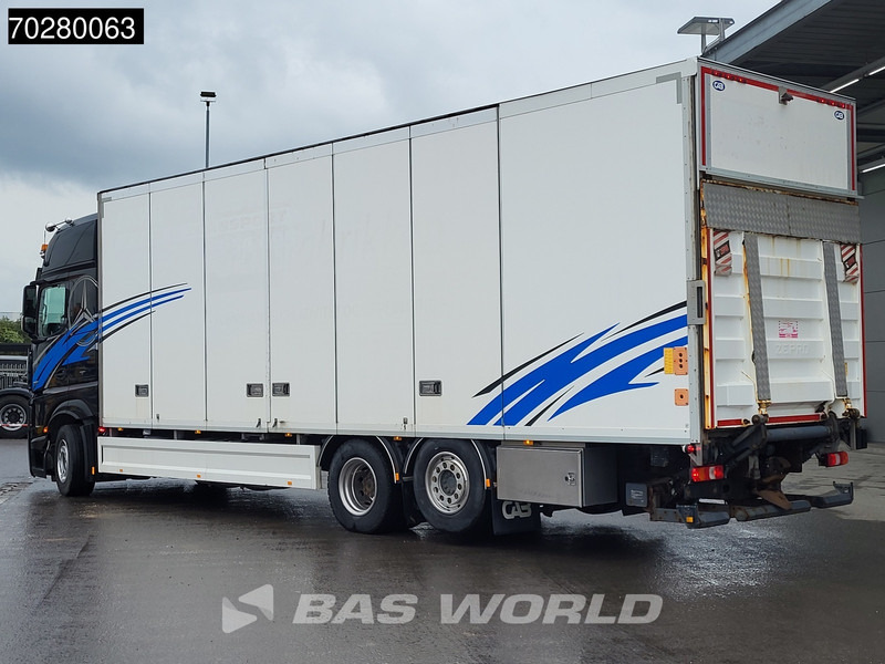 Mercedes-Benz Actros 2551 6X2 Lift+Lenkachse Ladebordwand Navi Xenon Euro 6 - Kamion sa zatvorenim sandukom: slika 3 Mercedes-Benz Actros 2551 6X2 Lift+Lenkachse Ladebordwand Navi Xenon Euro 6 - Kamion sa zatvorenim sandukom: slika 3