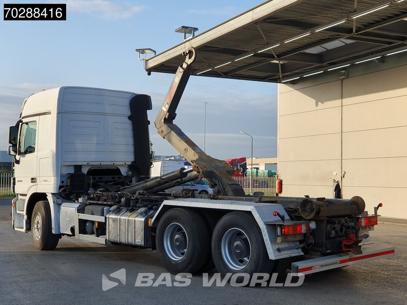 Mercedes-Benz Actros 2648 Actros 6X4 HIAB XR20SL56 Hooklift Big-Axle Automatic Euro 5 - Kamion sa hidrauličnom kukom: slika 2 Mercedes-Benz Actros 2648 Actros 6X4 HIAB XR20SL56 Hooklift Big-Axle Automatic Euro 5 - Kamion sa hidrauličnom kukom: slika 2