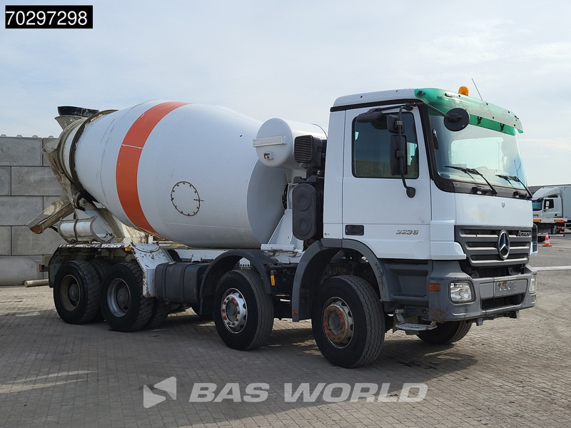 Mercedes-Benz Actros 3236 8X4 9m3 Liebherr 3-Pedals Steelsuspension Big-Axle Euro 3 - Mikser za beton: slika 3 Mercedes-Benz Actros 3236 8X4 9m3 Liebherr 3-Pedals Steelsuspension Big-Axle Euro 3 - Mikser za beton: slika 3