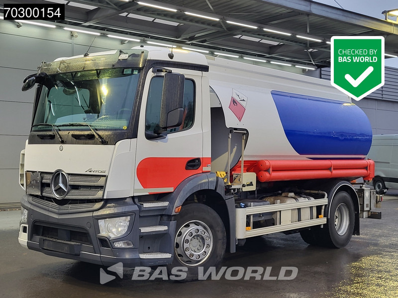 Mercedes-Benz Antos 1824 4X2 13500ltr Fuel tanker 4 comparments ADR Automatic Euro 6 - Kamion cisterna: slika 1 Mercedes-Benz Antos 1824 4X2 13500ltr Fuel tanker 4 comparments ADR Automatic Euro 6 - Kamion cisterna: slika 1