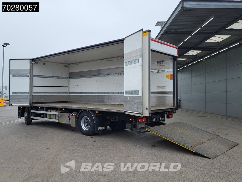 Mercedes-Benz Antos 1827 4X2 18tonner ADR Ladebordwand boxheater Euro 6 - Kamion sa zatvorenim sandukom: slika 2 Mercedes-Benz Antos 1827 4X2 18tonner ADR Ladebordwand boxheater Euro 6 - Kamion sa zatvorenim sandukom: slika 2