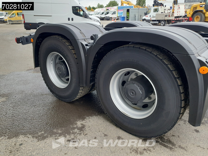 Novu Kamion sa golom šasijom i zatvorenom kabinom Mercedes-Benz Arocs 2636 6X4 NEW chassis Flywheel PTO Big-Axle Automatic Steelsuspension Euro 6: slika 14