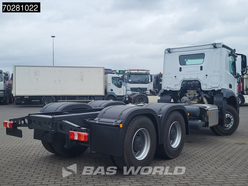 Mercedes-Benz Arocs 2636 6X4 NEW chassis Flywheel PTO Big-Axle Automatic Steelsuspension Euro 6 - Kamion sa golom šasijom i zatvorenom kabinom: slika 5 Mercedes-Benz Arocs 2636 6X4 NEW chassis Flywheel PTO Big-Axle Automatic Steelsuspension Euro 6 - Kamion sa golom šasijom i zatvorenom kabinom: slika 5
