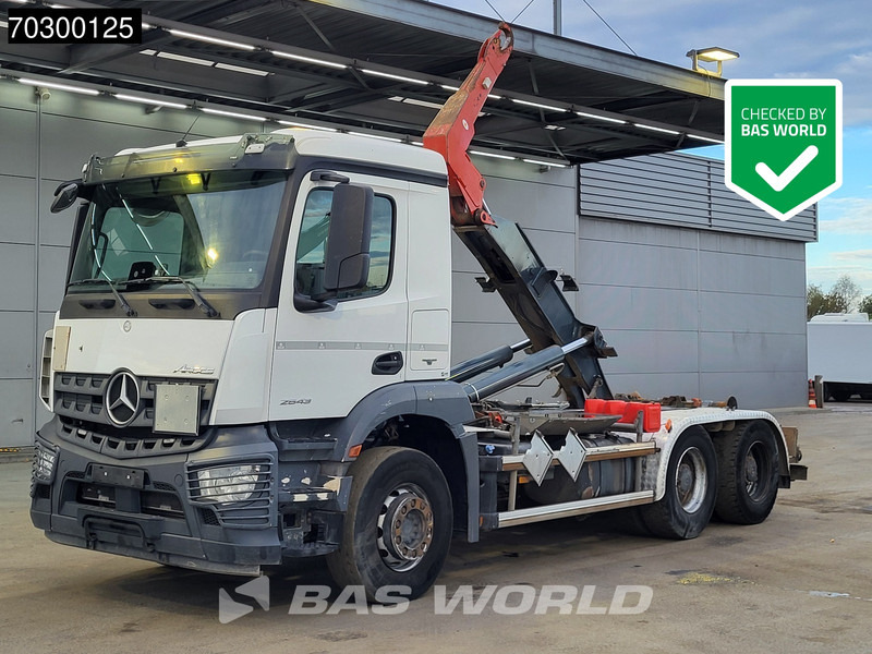 Mercedes-Benz Arocs 2643 6X4 20tons Dalby containersystem Big-Axle Automatic Euro 6 - Kamion sa hidrauličnom kukom: slika 1 Mercedes-Benz Arocs 2643 6X4 20tons Dalby containersystem Big-Axle Automatic Euro 6 - Kamion sa hidrauličnom kukom: slika 1
