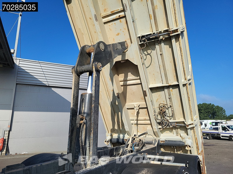 Mercedes-Benz Arocs 3240 8X4 12m3 2-side Tipper Steel Suspension Automatic Big-Axle Euro 6 - Istovarivač: slika 3 Mercedes-Benz Arocs 3240 8X4 12m3 2-side Tipper Steel Suspension Automatic Big-Axle Euro 6 - Istovarivač: slika 3