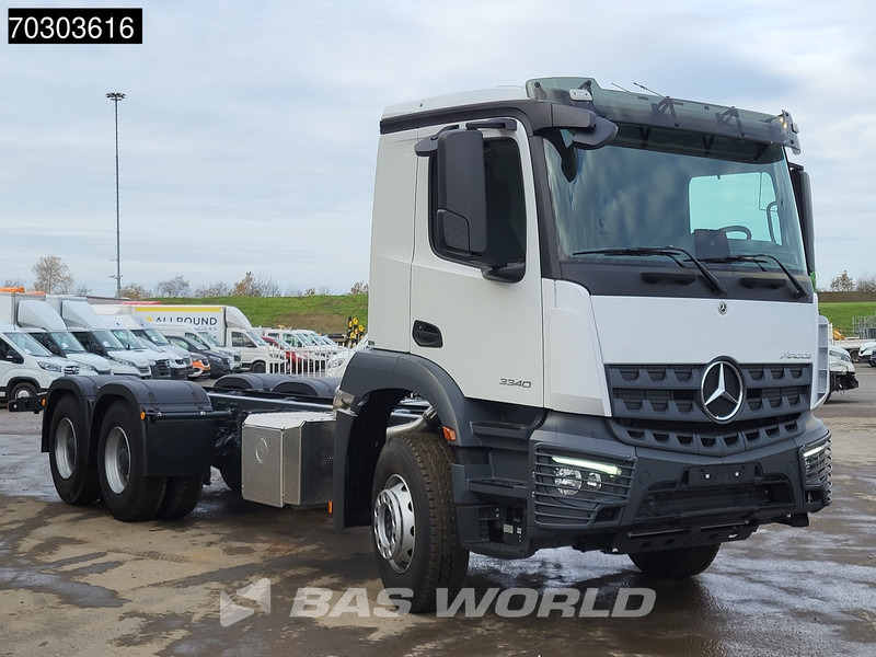 Mercedes-Benz Arocs 3340 6X4 NEW! Euro 5 Full Steel Big Axle - Kamion sa golom šasijom i zatvorenom kabinom: slika 3 Mercedes-Benz Arocs 3340 6X4 NEW! Euro 5 Full Steel Big Axle - Kamion sa golom šasijom i zatvorenom kabinom: slika 3