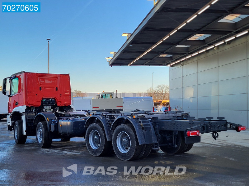 Mercedes-Benz Arocs 4843 8X4 NEW chassis RHD! Steel suspension Automatic Euro 6 - Kamion sa golom šasijom i zatvorenom kabinom: slika 2 Mercedes-Benz Arocs 4843 8X4 NEW chassis RHD! Steel suspension Automatic Euro 6 - Kamion sa golom šasijom i zatvorenom kabinom: slika 2