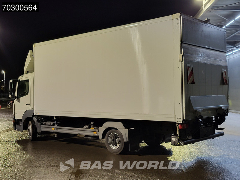 Mercedes-Benz Atego 818 4X2 8tonner 1500kg Ladebordwand Automatic Euro 6 - Kamion sa zatvorenim sandukom: slika 2 Mercedes-Benz Atego 818 4X2 8tonner 1500kg Ladebordwand Automatic Euro 6 - Kamion sa zatvorenim sandukom: slika 2