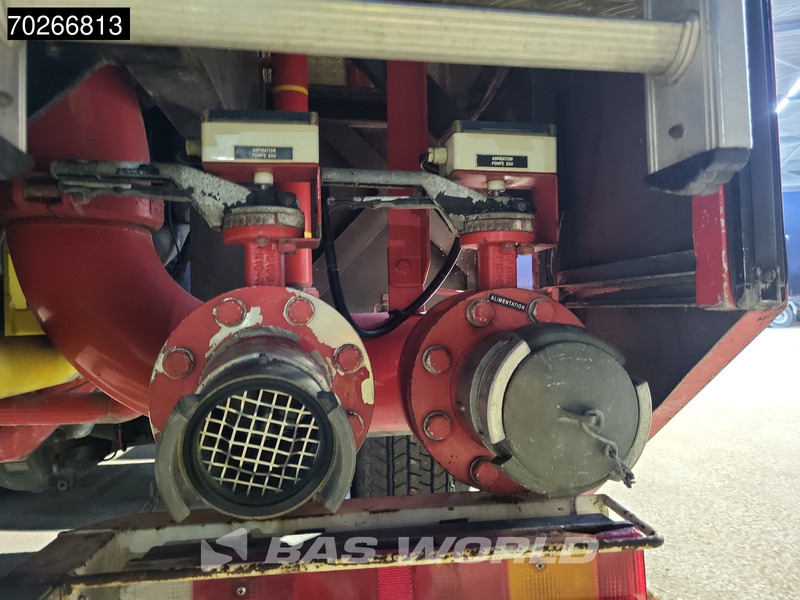 Renault Kerax 400 8X4 Feuerwehr Telma 12000L Manual Steelsuspension Euro 2 - Vatrogasni kamion: slika 5 Renault Kerax 400 8X4 Feuerwehr Telma 12000L Manual Steelsuspension Euro 2 - Vatrogasni kamion: slika 5