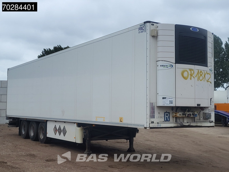 Schmitz Cargobull SCB*S3B 3 axles Doppelstock Doppelverdampfer Blumenbreit Palettenkasten - Poluprikolica hladnjače: slika 3 Schmitz Cargobull SCB*S3B 3 axles Doppelstock Doppelverdampfer Blumenbreit Palettenkasten - Poluprikolica hladnjače: slika 3