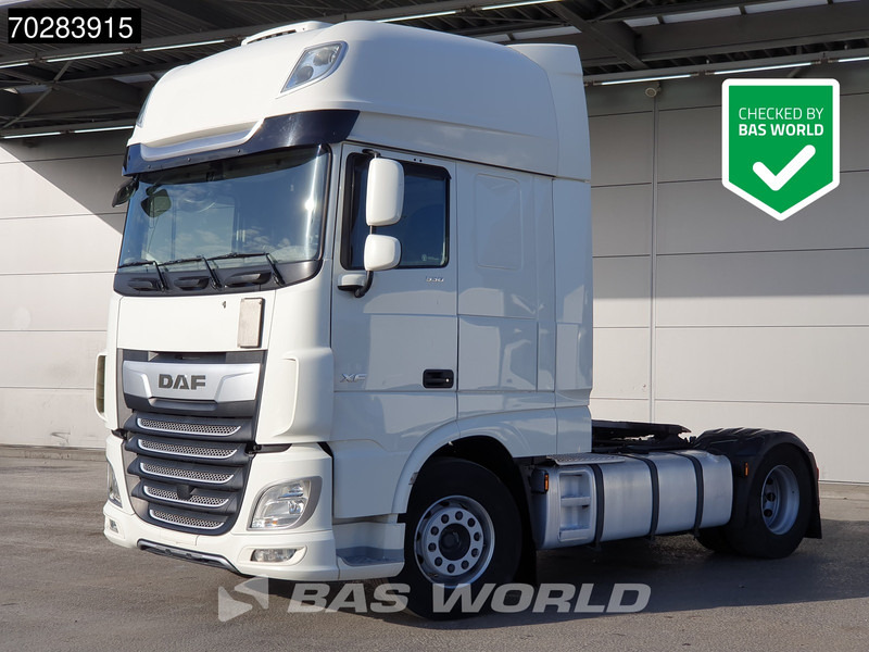 DAF XF 530 4X2 Retarder Compressor Standklima PTO - Tegljač: slika 1 DAF XF 530 4X2 Retarder Compressor Standklima PTO - Tegljač: slika 1
