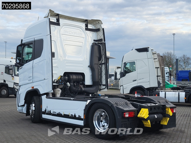 Ford F-Max 500 4X2 Retarder Standairco 2xTanks ACC LED Euro 6 - Tegljač: slika 2 Ford F-Max 500 4X2 Retarder Standairco 2xTanks ACC LED Euro 6 - Tegljač: slika 2