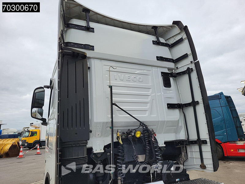 Iveco S-Way 460 4X2 LNG! NL-Truck Retarder 2xTanks Alcoa's Navi Euro 6 - Tegljač: slika 5 Iveco S-Way 460 4X2 LNG! NL-Truck Retarder 2xTanks Alcoa's Navi Euro 6 - Tegljač: slika 5