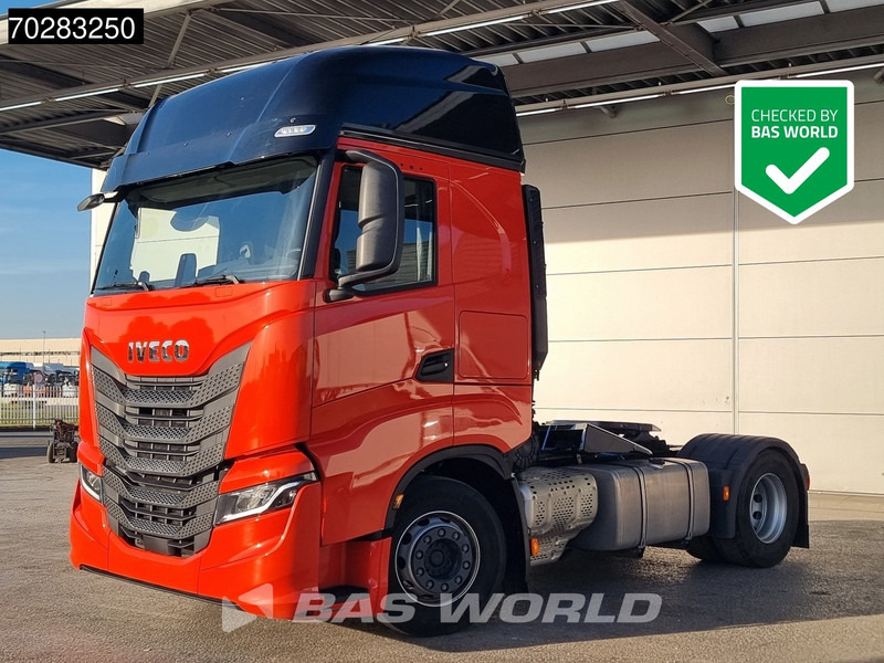 Iveco S-Way 490 4X2 DAMAGED! chassis bent 2x Tanks LED Navi Euro 6 - Tegljač: slika 1 Iveco S-Way 490 4X2 DAMAGED! chassis bent 2x Tanks LED Navi Euro 6 - Tegljač: slika 1