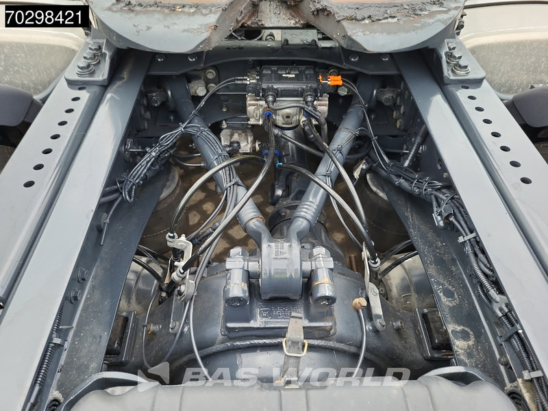 Tegljač Iveco S-Way 490 4X2 Retarder 2x Tanks Standklima Led Euro 6: slika 13 Tegljač Iveco S-Way 490 4X2 Retarder 2x Tanks Standklima Led Euro 6: slika 13