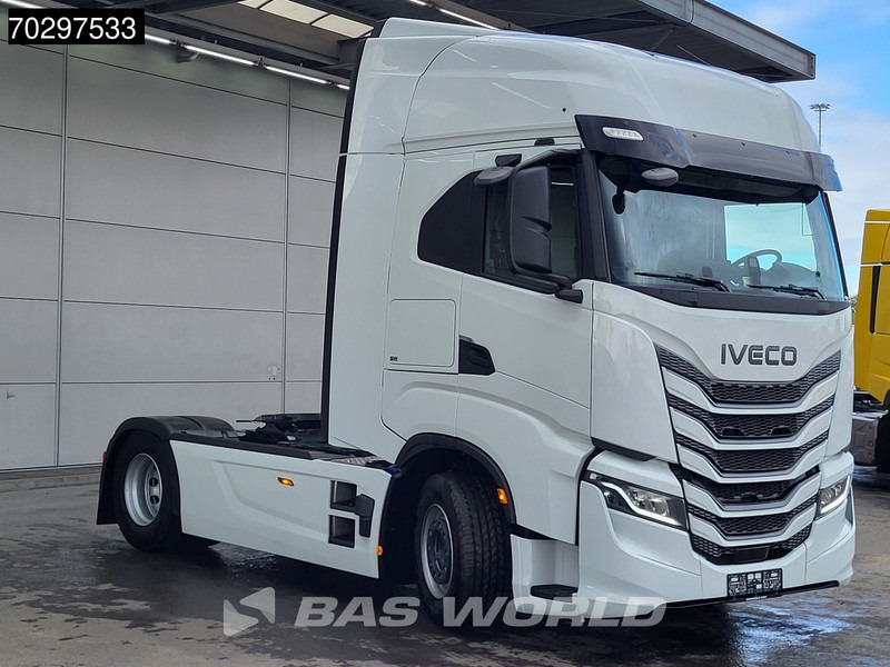 Iveco S-Way 500 4X2 New! Standairco 2xTanks LED Navi ACC Euro 6 - Tegljač: slika 3 Iveco S-Way 500 4X2 New! Standairco 2xTanks LED Navi ACC Euro 6 - Tegljač: slika 3