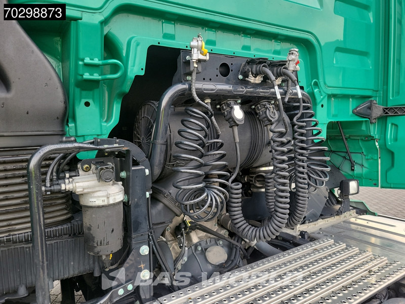 MAN TGX 18.470 TGX 4X2 100% Tyres! GX Retarder Mega 2xTanks Navi Euro 6 - Tegljač: slika 5 MAN TGX 18.470 TGX 4X2 100% Tyres! GX Retarder Mega 2xTanks Navi Euro 6 - Tegljač: slika 5