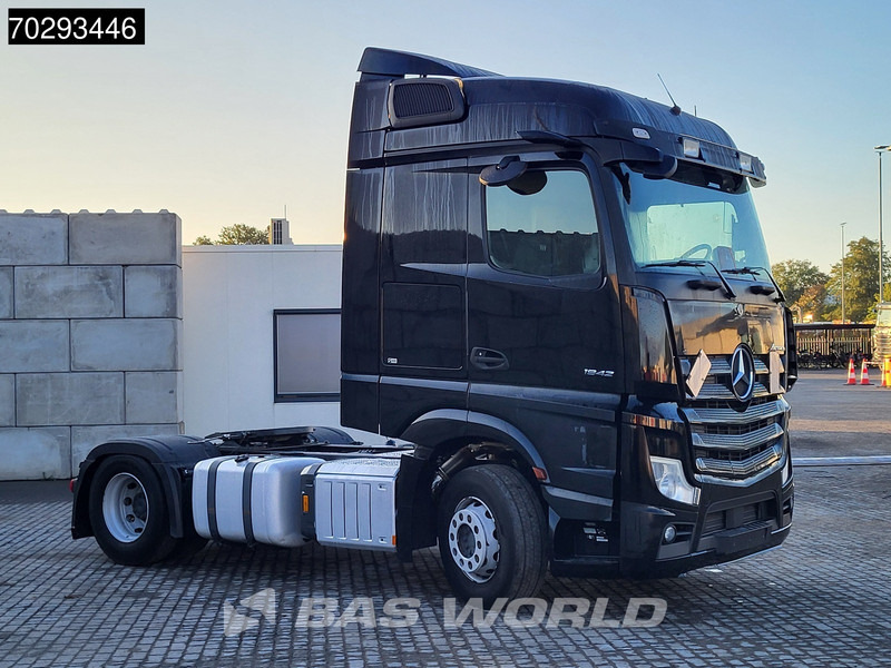 Mercedes-Benz Actros 1842 4X2 StreamSpace MP5 MirrorCam 2xTanks PPC Euro 6 - Tegljač: slika 3 Mercedes-Benz Actros 1842 4X2 StreamSpace MP5 MirrorCam 2xTanks PPC Euro 6 - Tegljač: slika 3