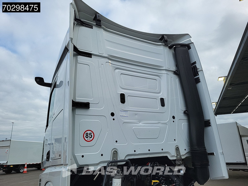 Mercedes-Benz Actros 1845 4X2 StreamSpace 2xTanks MirrorCam Standklima Euro 6 - Tegljač: slika 3 Mercedes-Benz Actros 1845 4X2 StreamSpace 2xTanks MirrorCam Standklima Euro 6 - Tegljač: slika 3
