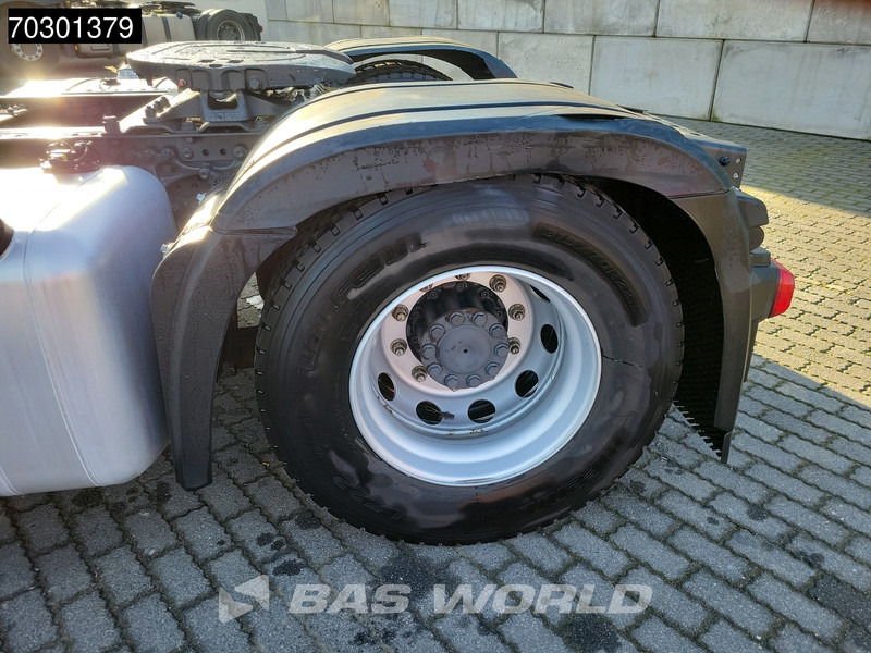 Tegljač Mercedes-Benz Actros 1845 Actros 4X2 BigSpace 2x Tanks: slika 7 Tegljač Mercedes-Benz Actros 1845 Actros 4X2 BigSpace 2x Tanks: slika 7