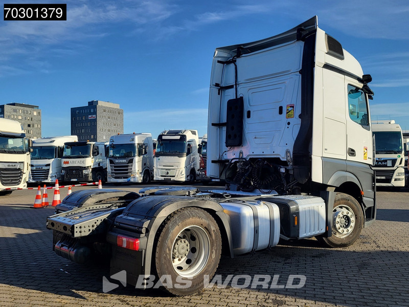 Tegljač Mercedes-Benz Actros 1845 Actros 4X2 BigSpace 2x Tanks: slika 8 Tegljač Mercedes-Benz Actros 1845 Actros 4X2 BigSpace 2x Tanks: slika 8