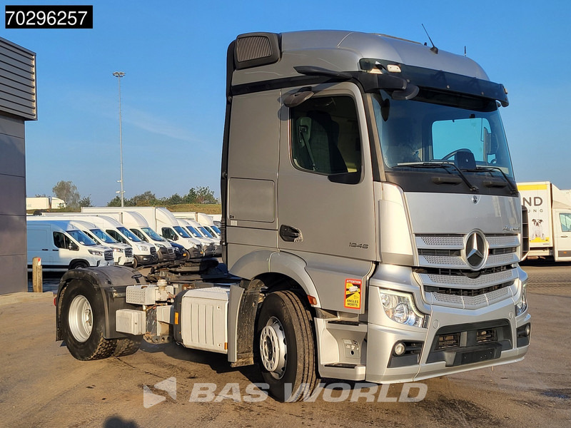 Mercedes-Benz Actros 1846 Actros 4X2 StreamSpace Compressor MirrorCam Navi Euro 6 - Tegljač: slika 3 Mercedes-Benz Actros 1846 Actros 4X2 StreamSpace Compressor MirrorCam Navi Euro 6 - Tegljač: slika 3