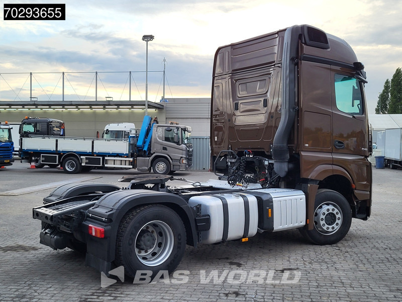 Mercedes-Benz Actros 1848 4X2 BigSpace Retarder 2x Tanks ACC Standklima MirrorCam Euro 6 - Tegljač: slika 5 Mercedes-Benz Actros 1848 4X2 BigSpace Retarder 2x Tanks ACC Standklima MirrorCam Euro 6 - Tegljač: slika 5
