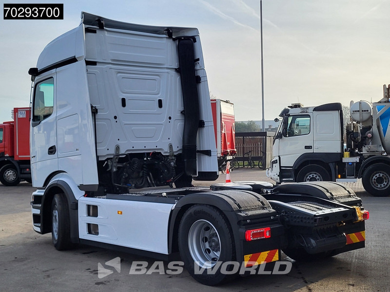 Mercedes-Benz Actros L 1848 4X2 NEW! ProCabin-Big 2x tanks Retarder Standclima Navi ACC - Tegljač: slika 2 Mercedes-Benz Actros L 1848 4X2 NEW! ProCabin-Big 2x tanks Retarder Standclima Navi ACC - Tegljač: slika 2
