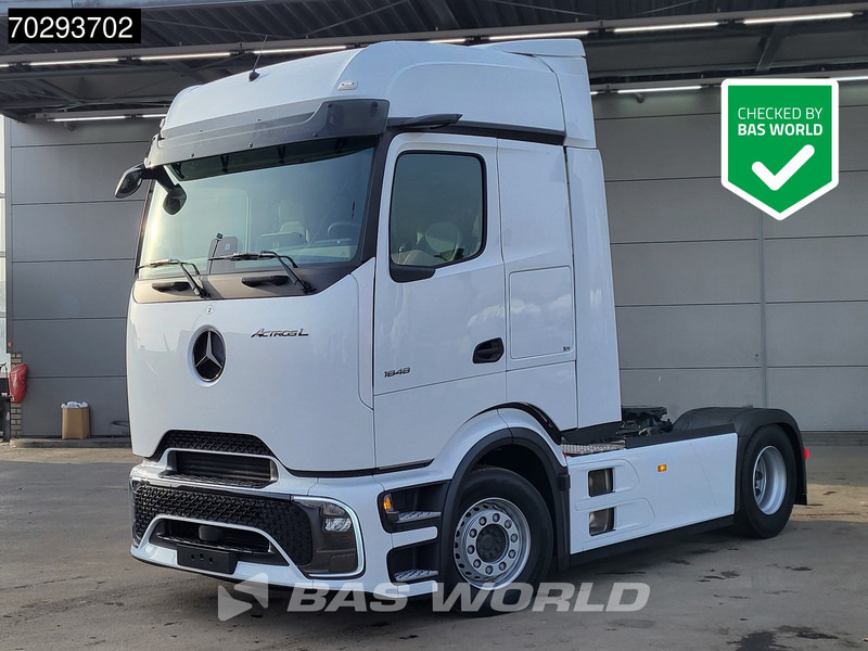 Mercedes-Benz Actros L 1848 4X2 NEW! ProCabin-Big 2x tanks Retarder Standclima Navi ACC - Tegljač: slika 1 Mercedes-Benz Actros L 1848 4X2 NEW! ProCabin-Big 2x tanks Retarder Standclima Navi ACC - Tegljač: slika 1