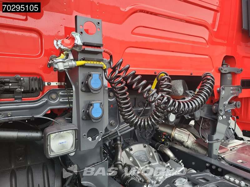 Novu Tegljač Scania R460 4X2 NEW! Retarder 2xTanks ACC LED Euro 6: slika 11 Novu Tegljač Scania R460 4X2 NEW! Retarder 2xTanks ACC LED Euro 6: slika 11