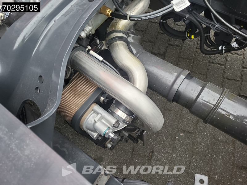 Novu Tegljač Scania R460 4X2 NEW! Retarder 2xTanks ACC LED Euro 6: slika 14 Novu Tegljač Scania R460 4X2 NEW! Retarder 2xTanks ACC LED Euro 6: slika 14