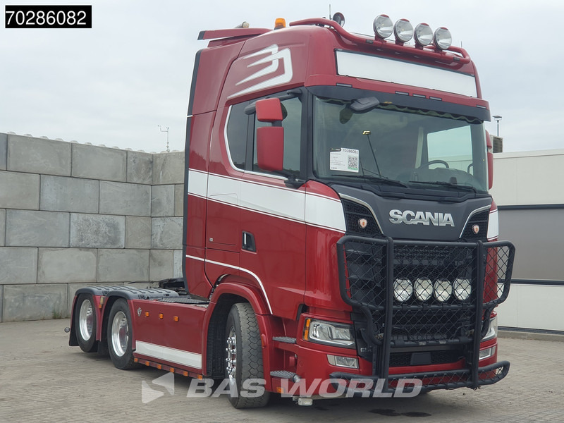 Scania S650 S 6X2 Special Interior! Full-Air Retarder 2xTanks Liftachse ACC LED Navi - Tegljač: slika 3 Scania S650 S 6X2 Special Interior! Full-Air Retarder 2xTanks Liftachse ACC LED Navi - Tegljač: slika 3