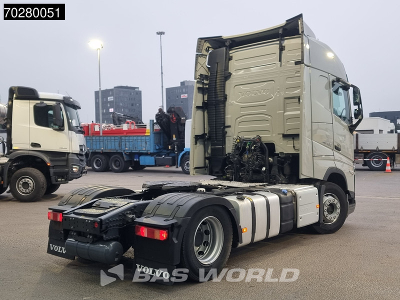 Volvo FH 460 FH 4X2 VEB+ 2x Tanks LED ACC - Tegljač: slika 5 Volvo FH 460 FH 4X2 VEB+ 2x Tanks LED ACC - Tegljač: slika 5
