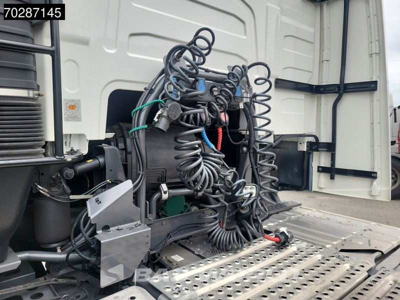 Tegljač Volvo FH 500 4X2 XL 2x Tanks I-ParkCool Navi ACC Euro 6: slika 11