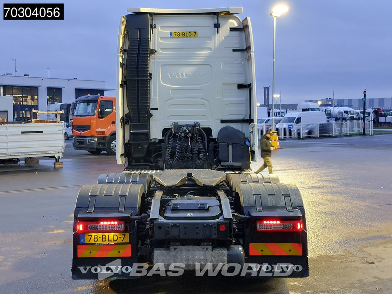 Volvo FH 540 FH 6X2 WB320! NL-Truck APK XL Retarder Liftachse - Tegljač: slika 3 Volvo FH 540 FH 6X2 WB320! NL-Truck APK XL Retarder Liftachse - Tegljač: slika 3