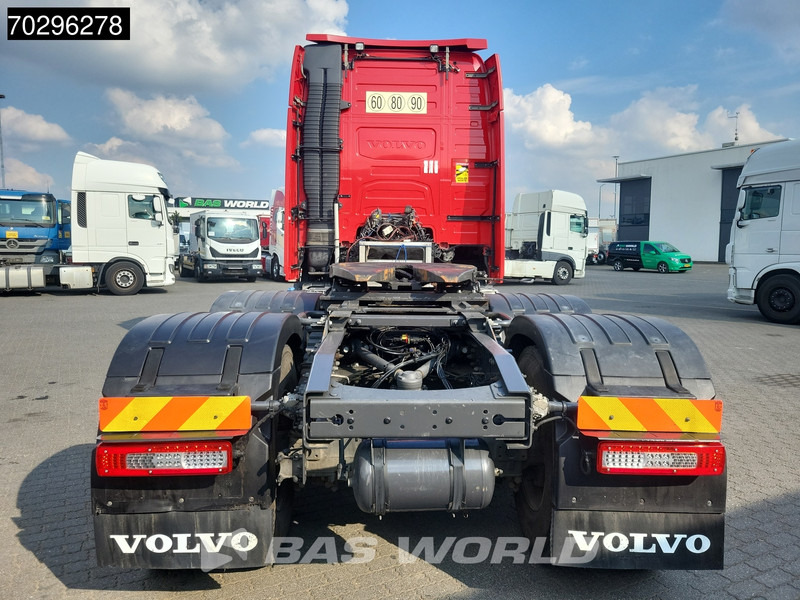 Volvo FH16 750 6X4 Full-Steel XL Retarder Big-Axle 2xTanks Euro 6 - Tegljač: slika 3 Volvo FH16 750 6X4 Full-Steel XL Retarder Big-Axle 2xTanks Euro 6 - Tegljač: slika 3