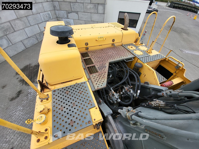 Bager guseničar Volvo EC700 C L: slika 16