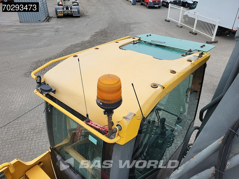 Bager guseničar Volvo EC700 C L: slika 18