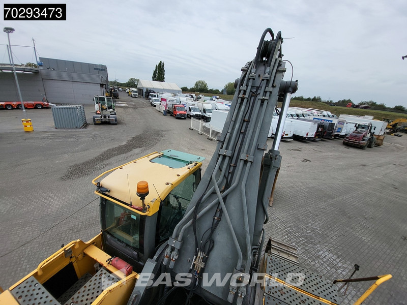 Bager guseničar Volvo EC700 C L: slika 15