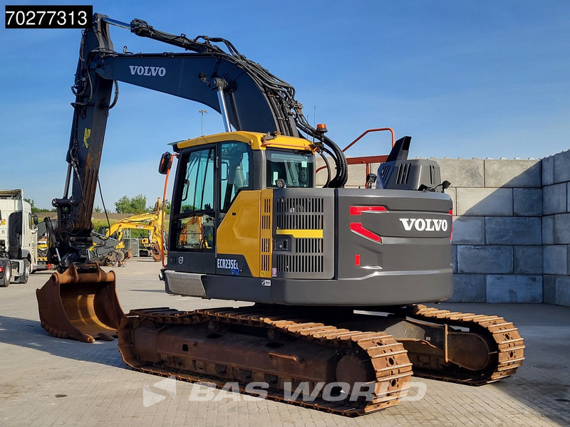 Volvo ECR235 E L - Bager guseničar: slika 2 Volvo ECR235 E L - Bager guseničar: slika 2