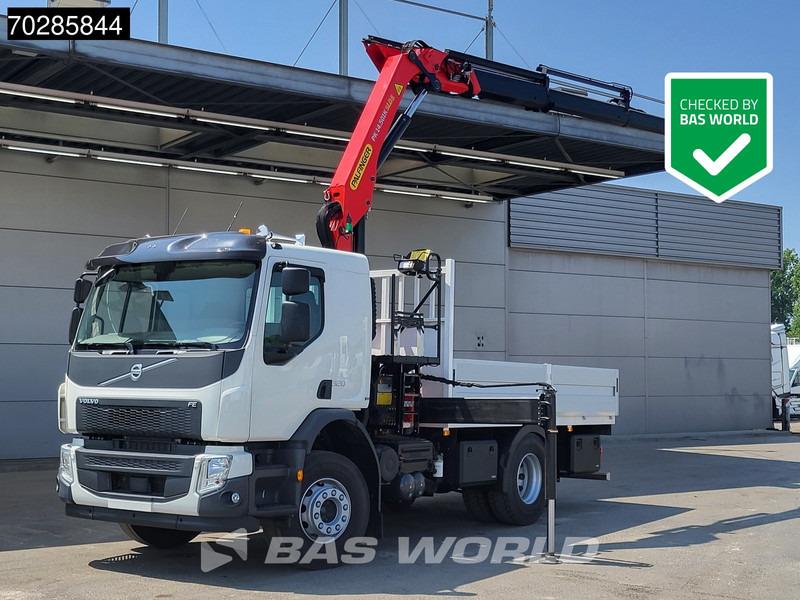 Volvo FE 320 4X2 NEW! Palfinger PK14.501K SLD5 Remote Crane Kran Euro 6 - Kamion sa tovarnim sandukom, Kamion sa dizalicom: slika 1 Volvo FE 320 4X2 NEW! Palfinger PK14.501K SLD5 Remote Crane Kran Euro 6 - Kamion sa tovarnim sandukom, Kamion sa dizalicom: slika 1
