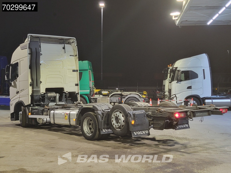 Volvo FH 460 6X2 BDF Low deck 2x Tanks Lift-Axle I-Park Cool Led Euro 6 - Kamion za prevoz kontejnera/ Kamion sa promenjivim sandukom: slika 2 Volvo FH 460 6X2 BDF Low deck 2x Tanks Lift-Axle I-Park Cool Led Euro 6 - Kamion za prevoz kontejnera/ Kamion sa promenjivim sandukom: slika 2