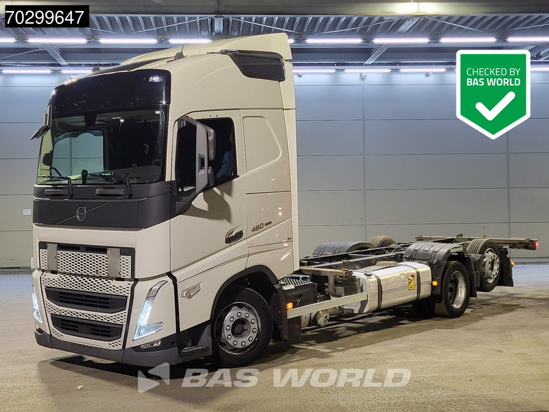Volvo FH 460 6X2 BDF Low deck 2x Tanks Lift-Axle I-Park Cool Led Euro 6 - Kamion za prevoz kontejnera/ Kamion sa promenjivim sandukom: slika 1 Volvo FH 460 6X2 BDF Low deck 2x Tanks Lift-Axle I-Park Cool Led Euro 6 - Kamion za prevoz kontejnera/ Kamion sa promenjivim sandukom: slika 1