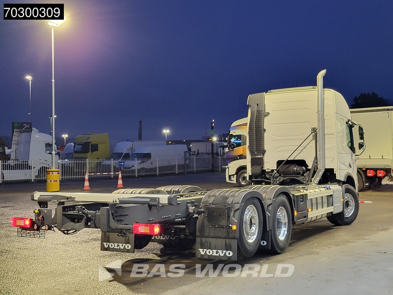 Volvo FMX 540 FMX 6X2 NEW chassis! Lift+steering Axle Engine PTO Full air suspension - Kamion sa golom šasijom i zatvorenom kabinom: slika 5 Volvo FMX 540 FMX 6X2 NEW chassis! Lift+steering Axle Engine PTO Full air suspension - Kamion sa golom šasijom i zatvorenom kabinom: slika 5