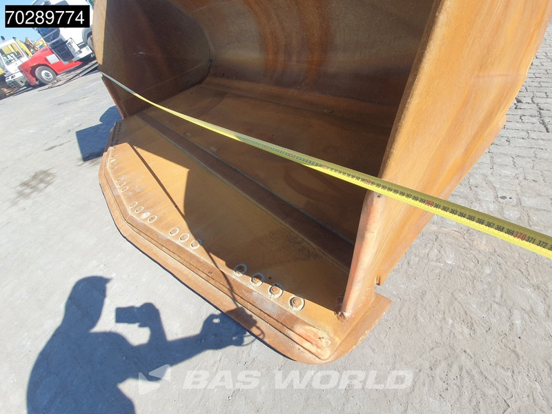 Utovarivač točkaš Volvo L260 H CDC: slika 10 Utovarivač točkaš Volvo L260 H CDC: slika 10