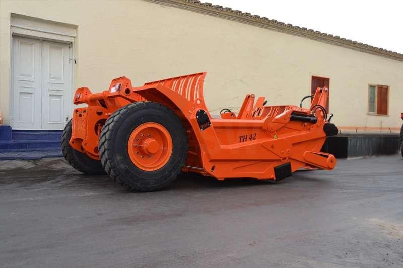 Agrotécnica TH42 - Strugač: slika 1 Agrotécnica TH42 - Strugač: slika 1