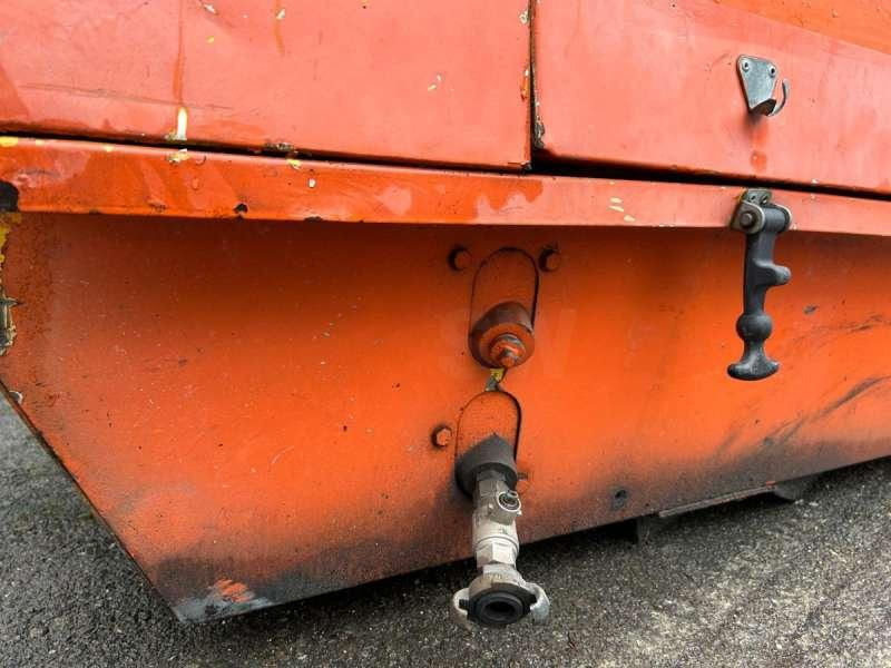 Kompresor za vazduh Atlas copco XAS55DD: slika 9