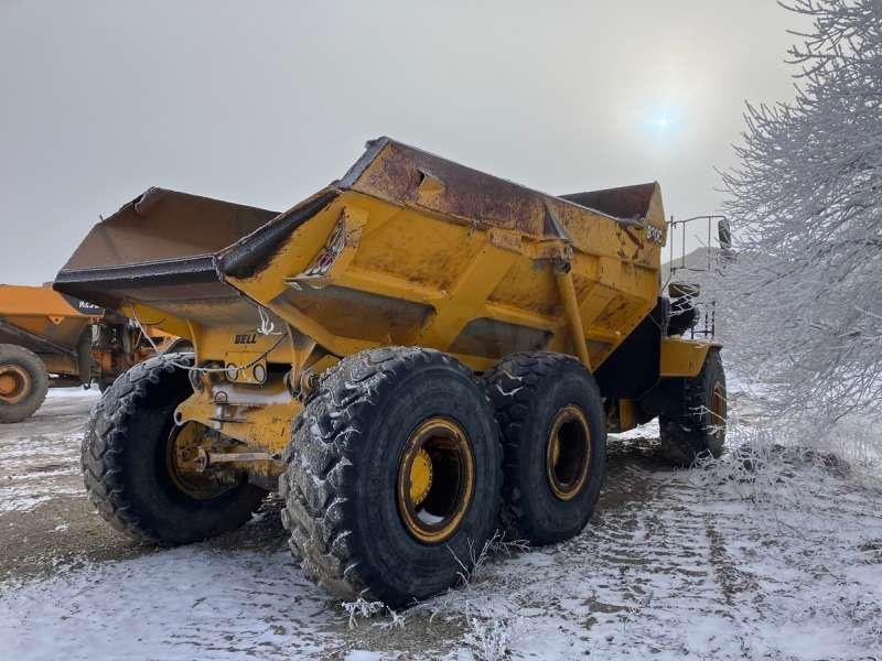 Bell B30C 6X6 - Zglobni kiper: slika 4 Bell B30C 6X6 - Zglobni kiper: slika 4