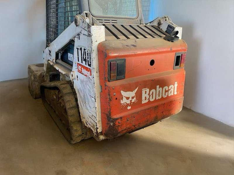 Bobcat T140 - Kompaktni utovarivač guseničar: slika 2 Bobcat T140 - Kompaktni utovarivač guseničar: slika 2