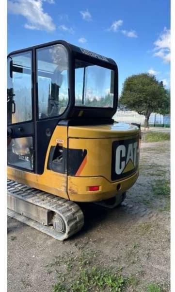 Caterpillar 302.5C - Mini bager: slika 2 Caterpillar 302.5C - Mini bager: slika 2